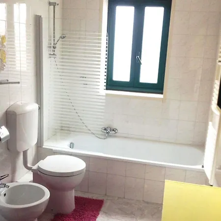 דירה Casa Bellini פלרמו